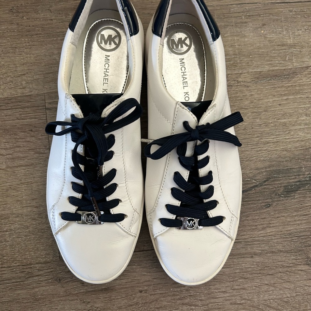 Michael Kors‎ Lace Up White Great Condition - Picture 11 of 12